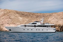 Magnum Yacht Charter - Luxury Yacht Charter Croatia